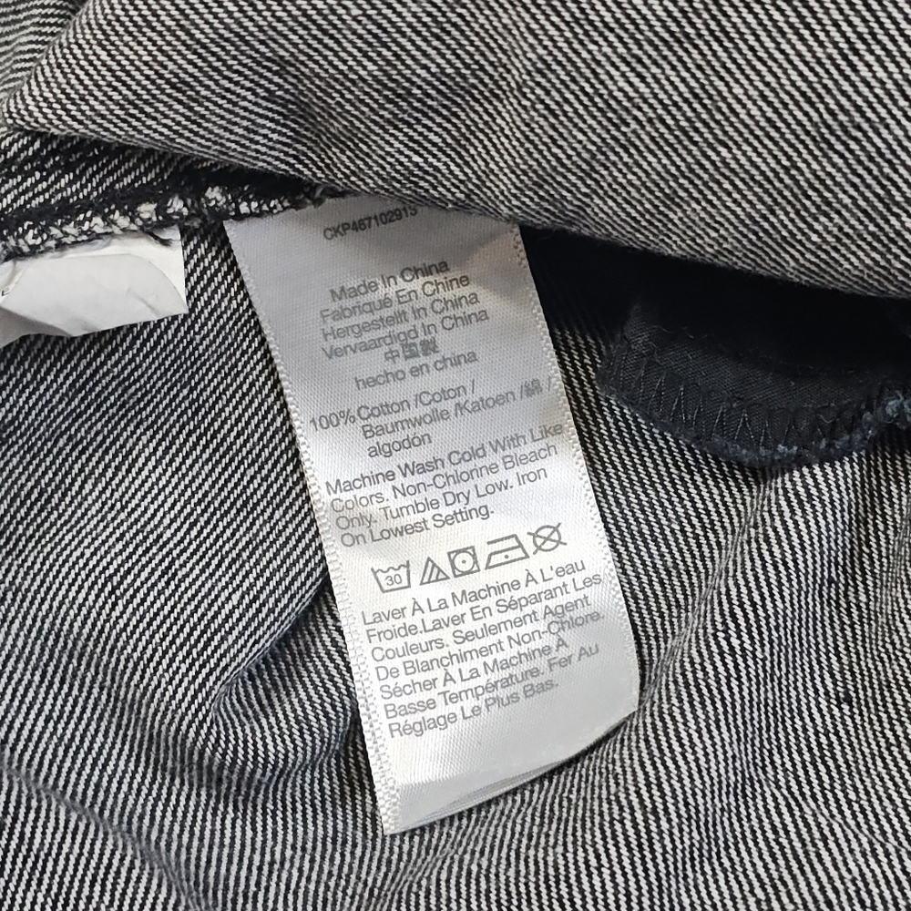 Madewell Oversized Denim Shirtdress in Lunar Wash - Picture 13 of 13